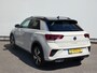 Volkswagen T-Roc 1.5 TSI 150pk 7-DSG R-Line / 19.000 KM !!!