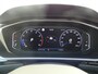 Volkswagen T-Roc 1.5 TSI 150pk 7-DSG R-Line / 19.000 KM !!!