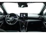 Toyota Yaris Cross 1.5 Hybrid 130 Dynamic | Rijklaar!! | Adapt. Cruise | Camera | Stoelverw. | Keyless | Dodehoekdet. | All Season |