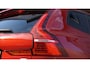 Volvo XC60 2.0 348pk T6 Plug-in hybrid AWD Inscription Pano.Dak LED Leder Elek.Trekhaak 21 inch LM *Fusion Red* 82362km! *NL auto*