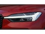 Volvo XC60 2.0 348pk T6 Plug-in hybrid AWD Inscription Pano.Dak LED Leder Elek.Trekhaak 21 inch LM *Fusion Red* 82362km! *NL auto*