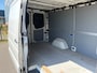 Volkswagen Crafter 35 2.0TDI 136PK L2H1 BM 3-Pers.Trekhaak Camera Navi Google®-Maps Imperiaal Ladder Cruise Control Airco Lmv Betonplex Vloer Wandbetimmering Schuifdeur Achterdeuren 2.000KG Trekgewicht Origineel Nederlandse Auto Euro 5