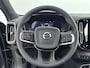 Volvo EX40 Single Motor Extended Range Plus Europa 82 kWh | 19 inch LM | Harman/Kardon | PDC V+A en Camera | Elektrische stoelbediening met geheugen | Stoel + Stuur verwarming | Warmtepomp |
