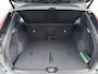 Volvo EX40 Single Motor Extended Range Plus Europa 82 kWh | 19 inch LM | Harman/Kardon | PDC V+A en Camera | Elektrische stoelbediening met geheugen | Stoel + Stuur verwarming | Warmtepomp |