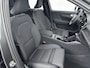 Volvo EX40 Single Motor Extended Range Plus Europa 82 kWh | 19 inch LM | Harman/Kardon | PDC V+A en Camera | Elektrische stoelbediening met geheugen | Stoel + Stuur verwarming | Warmtepomp |