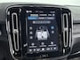 Volvo EX40 Single Motor Extended Range Plus Europa 82 kWh | 19 inch LM | Harman/Kardon | PDC V+A en Camera | Elektrische stoelbediening met geheugen | Stoel + Stuur verwarming | Warmtepomp |