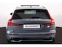 Volvo V60 T6 Recharge AWD Plus Dark - Panorama/schuifdak - IntelliSafe Assist & Surround - 360º Camera - Verwarmde voorstoelen, stuur & achterbank - Parkeersensoren voor & achter - Elektr. bedienb. voorstoelen met geheugen - High Performance audio - Extra getint glas - 18' LMV