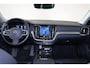 Volvo V60 T6 Recharge AWD Plus Dark - Panorama/schuifdak - IntelliSafe Assist & Surround - 360º Camera - Verwarmde voorstoelen, stuur & achterbank - Parkeersensoren voor & achter - Elektr. bedienb. voorstoelen met geheugen - High Performance audio - Extra getint glas - 18' LMV