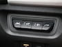 Renault Zoe R135 Intens 52 kWh | Koop Accu | Trekhaak | Stoel/Stuur verwarming | CCS Snelladen | Achteruitrijcamera | Climate Control |