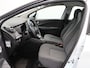 Renault Zoe R135 Intens 52 kWh | Koop Accu | Trekhaak | Stoel/Stuur verwarming | CCS Snelladen | Achteruitrijcamera | Climate Control |