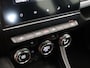 Renault Zoe R135 Intens 52 kWh | Koop Accu | Trekhaak | Stoel/Stuur verwarming | CCS Snelladen | Achteruitrijcamera | Climate Control |