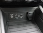 Renault Zoe R135 Intens 52 kWh | Koop Accu | Trekhaak | Stoel/Stuur verwarming | CCS Snelladen | Achteruitrijcamera | Climate Control |