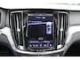 Volvo V60 B4 198PK Automaat Plus Dark | Schuif/kanteldak | Trekhaak | El. Stoelen | Draadloze telefoonlader | BLIS | Pilot Assist |