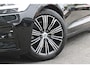 Volvo V60 B4 198PK Automaat Plus Dark | Schuif/kanteldak | Trekhaak | El. Stoelen | Draadloze telefoonlader | BLIS | Pilot Assist |
