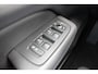 Volvo V60 B4 198PK Automaat Plus Dark | Schuif/kanteldak | Trekhaak | El. Stoelen | Draadloze telefoonlader | BLIS | Pilot Assist |