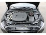 Volvo V60 B4 198PK Automaat Plus Dark | Schuif/kanteldak | Trekhaak | El. Stoelen | Draadloze telefoonlader | BLIS | Pilot Assist |