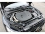 Volvo V60 B4 198PK Automaat Plus Dark | Schuif/kanteldak | Trekhaak | El. Stoelen | Draadloze telefoonlader | BLIS | Pilot Assist |