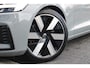 Volvo V60 T8 455PK Automaat Plug-in hybrid AWD Ultra Dark | Head-up | Schuif/kanteldak | Trekhaak | Pilot Assist | BLIS | H&K Audio |