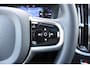 Volvo V60 T8 455PK Automaat Plug-in hybrid AWD Ultra Dark | Head-up | Schuif/kanteldak | Trekhaak | Pilot Assist | BLIS | H&K Audio |