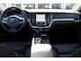 Volvo V60 T8 455PK Automaat Plug-in hybrid AWD Ultra Dark | Head-up | Schuif/kanteldak | Trekhaak | Pilot Assist | BLIS | H&K Audio |