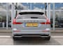 Volvo V60 T8 455PK Automaat Plug-in hybrid AWD Ultra Dark | Head-up | Schuif/kanteldak | Trekhaak | Pilot Assist | BLIS | H&K Audio |