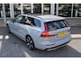 Volvo V60 T8 455PK Automaat Plug-in hybrid AWD Ultra Dark | Head-up | Schuif/kanteldak | Trekhaak | Pilot Assist | BLIS | H&K Audio |