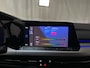 Volkswagen Golf 1.0 eTSI 110pk DSG Life Virtual Cockpit Sfeerverlichting Navigatie Parkeersensoren