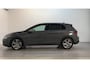 Volkswagen Golf 1.0 eTSI 110pk DSG Life Virtual Cockpit Sfeerverlichting Navigatie Parkeersensoren
