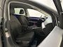 Volkswagen Golf 1.0 eTSI 110pk DSG Life Virtual Cockpit Sfeerverlichting Navigatie Parkeersensoren
