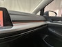 Volkswagen Golf 1.0 eTSI 110pk DSG Life Virtual Cockpit Sfeerverlichting Navigatie Parkeersensoren