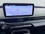 Fiat 600 600e La Prima | 10,25" touchscreen radio met Bluetooth, DAB & USB | Automatische airconditioning | Extra getint glas achter