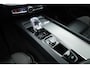 Volvo XC60 2.0 T6 Plug-in hybrid AWD Ultimate Black Edition | Rijklaar!! | Pano | Adapt. Cruise | Memory | Stoel- Stuurverw. | 360cam | Keyless