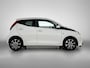 Toyota Aygo 1.0 VVT-i x-joy Automaat | NIEUW GELEVERD & ONDERHOUDEN | Climate Control | Apple Carplay / Android Auto | SL 19