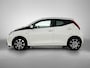 Toyota Aygo 1.0 VVT-i x-joy Automaat | NIEUW GELEVERD & ONDERHOUDEN | Climate Control | Apple Carplay / Android Auto | SL 19