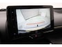 Toyota Yaris Cross 1.5 Hybrid Adventure | Panoramadak | Trekhaak | Treeplanken | Dodehoek detectie | JBL | Head-up display | Apple Carplay / Android Auto | Parkeersensoren voor/achter | Stoelverwarming | 18 inch