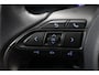 Toyota Yaris Cross 1.5 Hybrid Adventure | Panoramadak | Trekhaak | Treeplanken | Dodehoek detectie | JBL | Head-up display | Apple Carplay / Android Auto | Parkeersensoren voor/achter | Stoelverwarming | 18 inch
