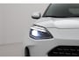 Toyota Yaris Cross 1.5 Hybrid Adventure | Panoramadak | Trekhaak | Treeplanken | Dodehoek detectie | JBL | Head-up display | Apple Carplay / Android Auto | Parkeersensoren voor/achter | Stoelverwarming | 18 inch