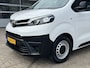 Toyota ProAce Worker 2.0 D-4D Long Airco Cruise controle Trekhaak 2500kg trekgewicht 2-Persoons Telefoonverbinding Bpm vrij voor particulier gebruik!!