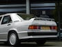 Mercedes-Benz 190-Serie E 2.5-16V Concoursstaat
