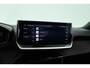 Peugeot 2008 1.2 PureTech 130 Allure | Dig. Cockpit | Trekhaak | Camera | Apple CarPlay & Android Auto | Cruise Control | Navi | 17'' R