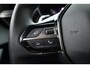 Peugeot 2008 1.2 PureTech 130 Allure | Dig. Cockpit | Trekhaak | Camera | Apple CarPlay & Android Auto | Cruise Control | Navi | 17'' R