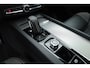 Volvo XC60 2.0 T6 Plug-in hybrid AWD R-Design Long Range | Luchtvering | Heico | Trekhaak | 360 camera | 22 inch | H&K Audio