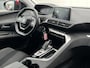 Peugeot 3008 PureTech 130 Active Automaat | Trekhaak afneembaar | Carplay/Android Auto | Parkeersensoren voor + achter | Cruise Control | Climate Control | Navigatie | Bluetooth |