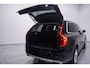 Volvo XC90 2.0 B5 AWD Inscription Intro Edition navigatie ACC camera nw.prijs 95168.- Apple-carplay ECC wegklapbare trekhaak PDC v+a LED-verlichting Drivers-assist electrische achterklep stoelverwarming 19"-lmv private-glas