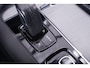 Volvo XC90 2.0 B5 AWD Inscription Intro Edition navigatie ACC camera nw.prijs 95168.- Apple-carplay ECC wegklapbare trekhaak PDC v+a LED-verlichting Drivers-assist electrische achterklep stoelverwarming 19"-lmv private-glas