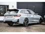 BMW 3-Serie Touring 330e xDrive M Perf Stoelen Pano HUD