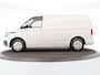 Volkswagen Transporter 2.0 TDI L1H1 28 · Camera · Trekhaak · Apple/Android Car Play · Navigatie · Cruise Control · Vloerplaat · 16'' Inch · Garantie t/m 01-04-2028 of 100.000km