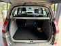Renault Scenic 1.6-16V automaat trekhaak APK 8-27 dealer o.h