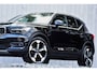 Volvo XC40 2.0 T4 Inscription | Pano-dak | Leer | Pilot assist |