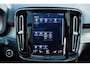 Volvo XC40 2.0 T4 Inscription | Pano-dak | Leer | Pilot assist |